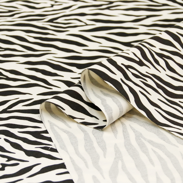 生地 布地 布 無料レシピ有 ゼブラ柄 88306-2 20ツイル生地 再入荷20