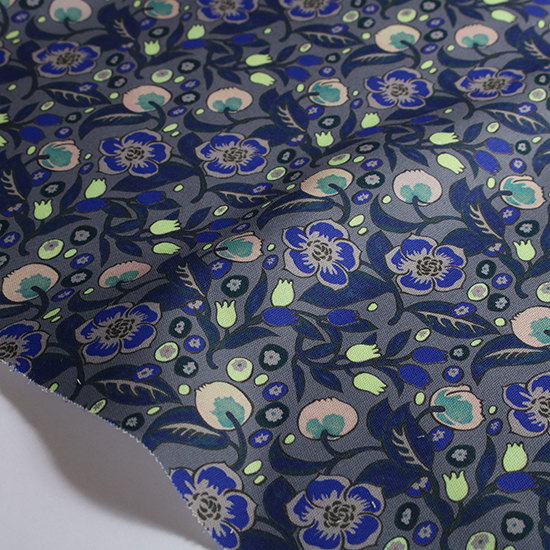 コットン生地 無国籍な花柄(青/グレー) 10cm単位 切り売り |  | 05