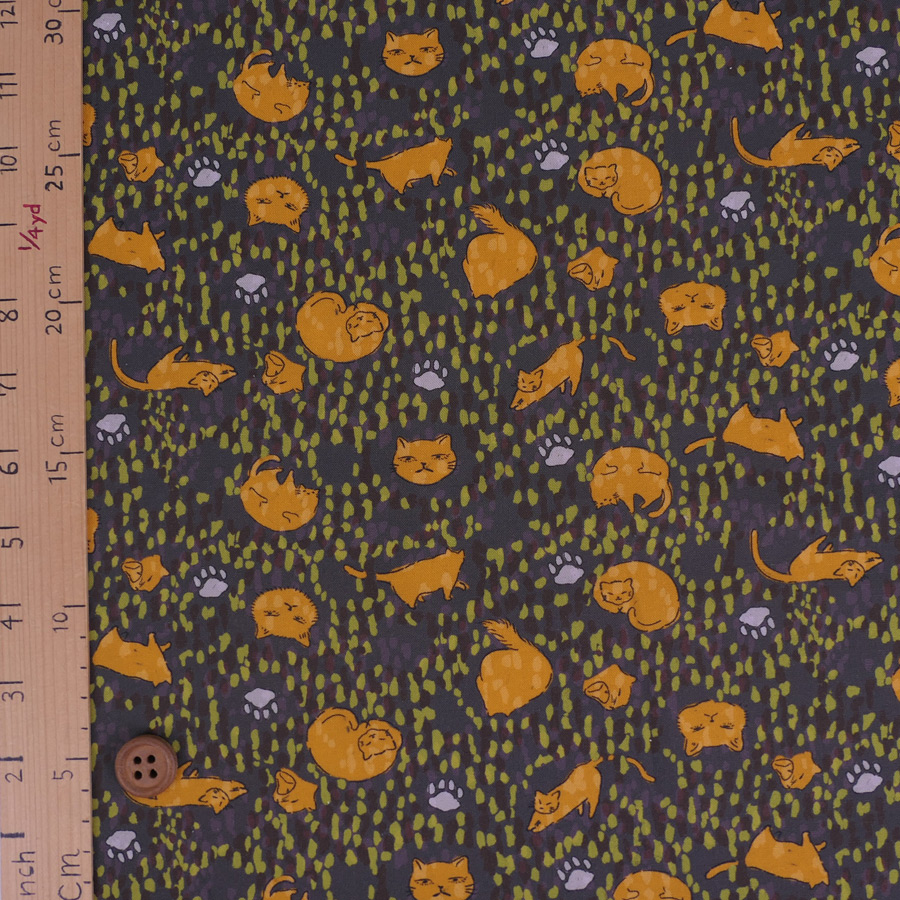 コットン生地 点描に猫の日常(カーキグレー) 10cm単位 切り売り |  | 02