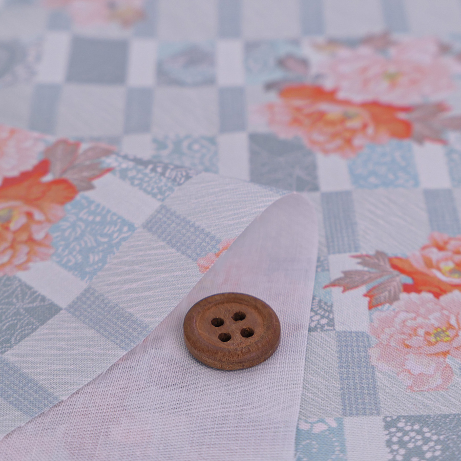 和柄コットン生地 変わり格子に牡丹(ライトブルー) 10cm単位 切り売り |  | 01