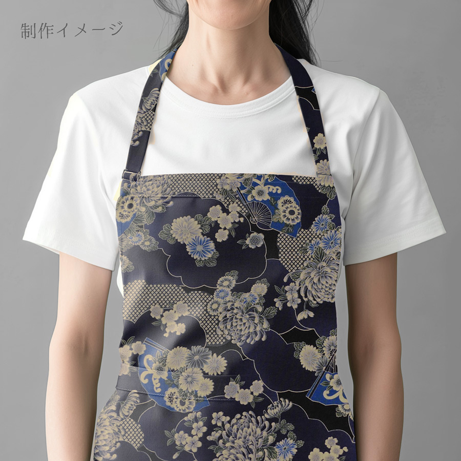 和柄コットン生地 藍染め調雲海に菊と扇(藍) 10cm単位 切り売り |  | 06