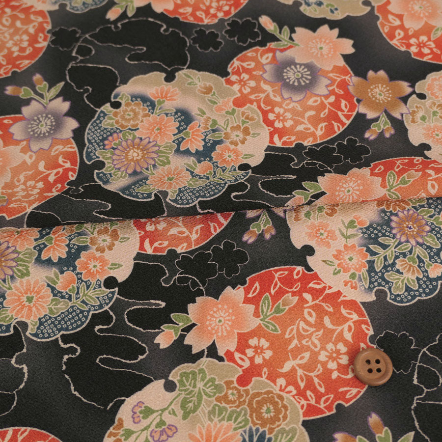 ポリちりめん生地 花雪輪に桜(黒) 10cm単位 切り売り | 