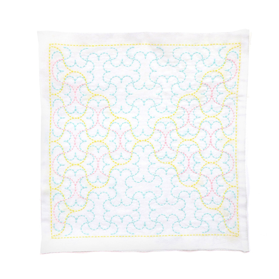 刺し子キット 花ふきん「和-Nagomi」半丸つなぎ | 