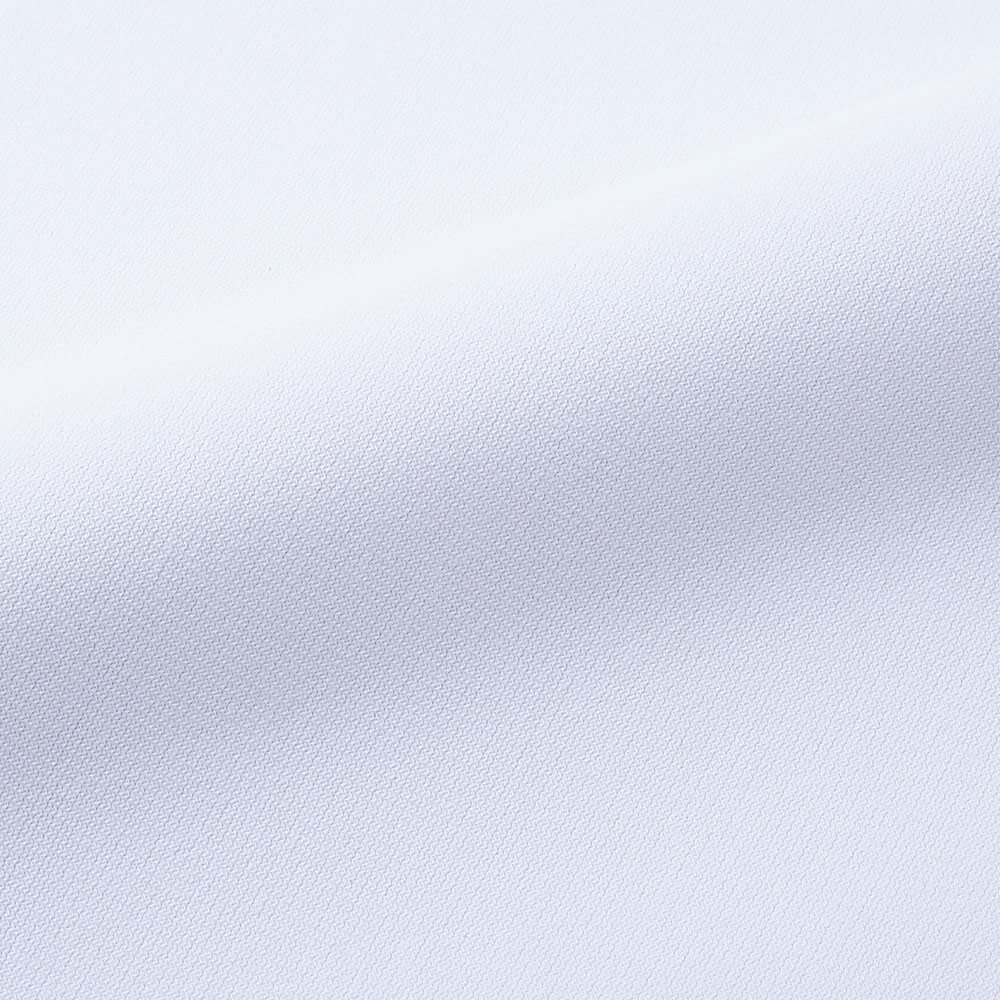 シルキーホワイト…やわらかで上品、つややかな白