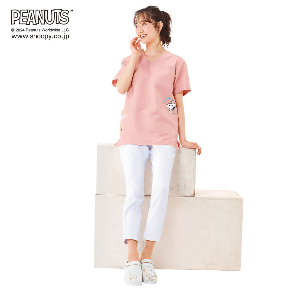 スヌーピー チャーム付きスクラブ(Unisex)