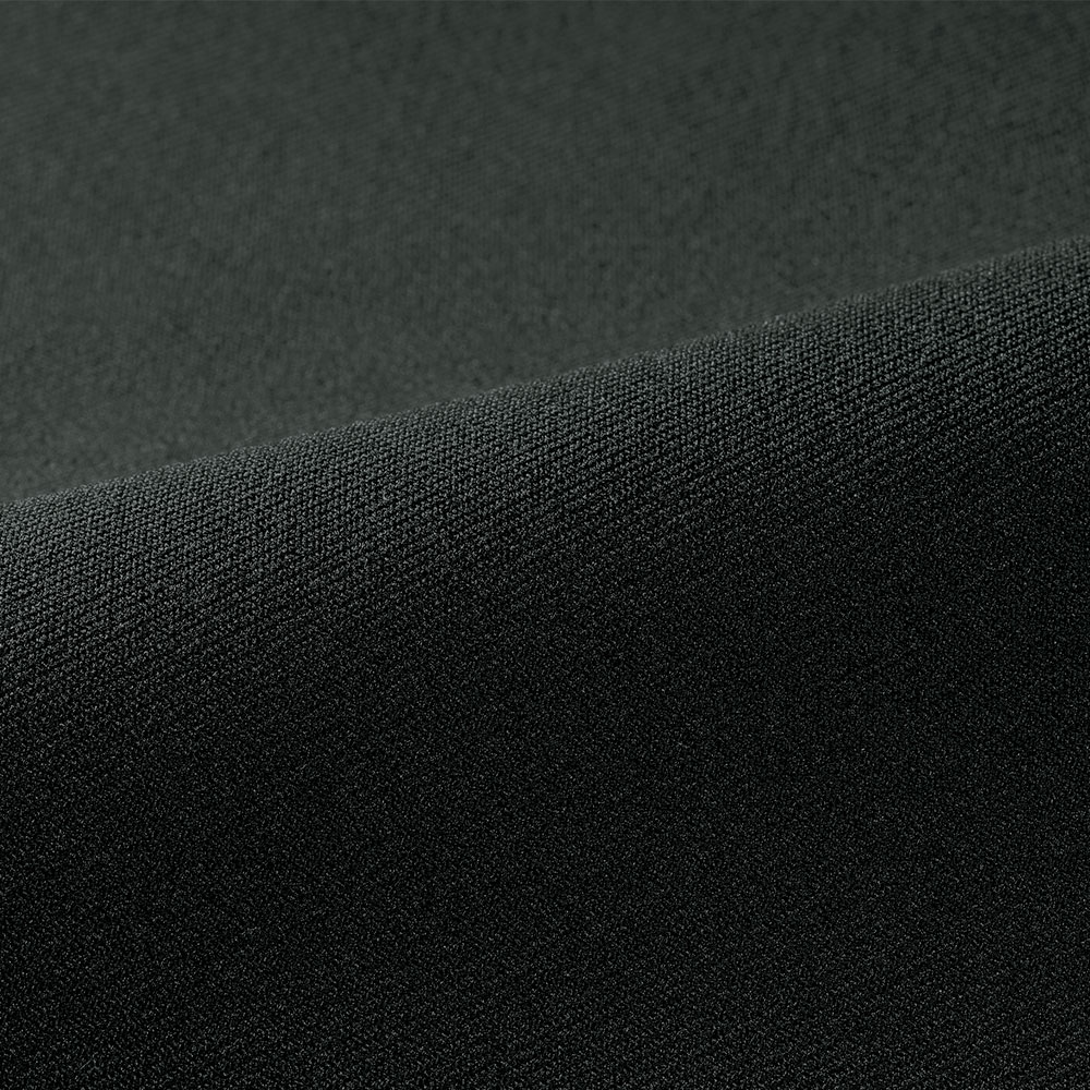 ポリエステル100%のツイル地