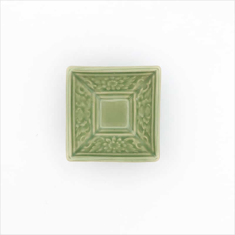 セラミック フラワー小皿 角 ミニ 食器 小皿 皿 プチ 醤油皿