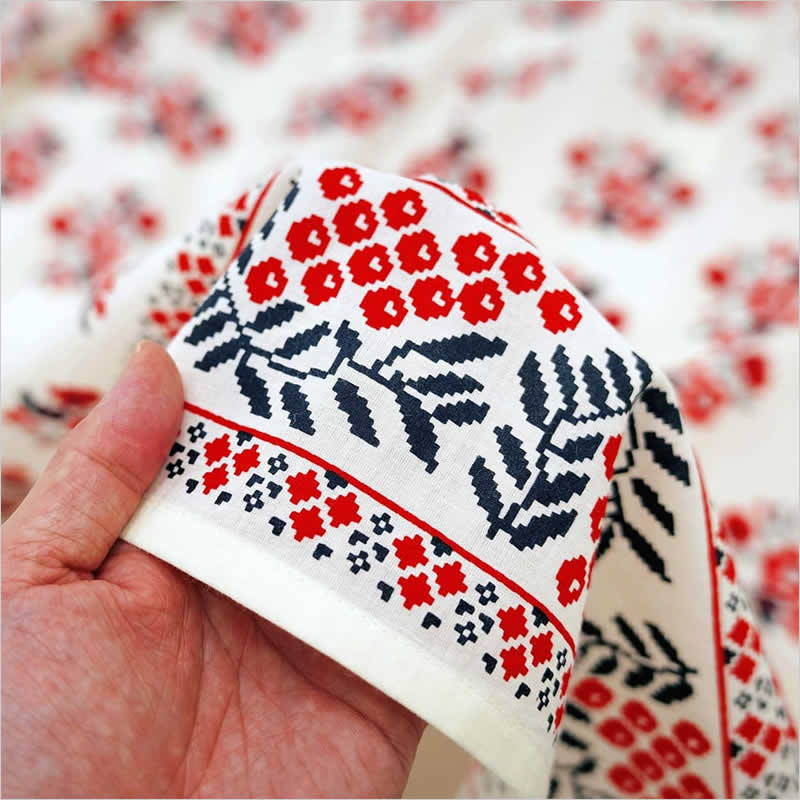 テーブルクロス プリクラーサ 正方形 インド綿 マルチカバー 花柄 小花