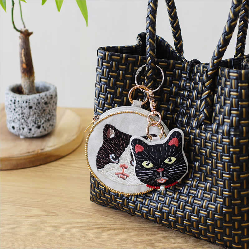 猫ビーズポーチ ラウンド バッグチャーム バッグアクセサリー ポーチ