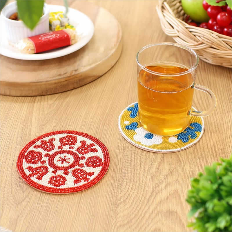 中国　民芸品　手刺繍　小物　コースター　テーブルセンター　アジアン　ヴィンテージ ビーズコースター 刺繍柄 東欧 レトロ カラフル コースター キヨフ