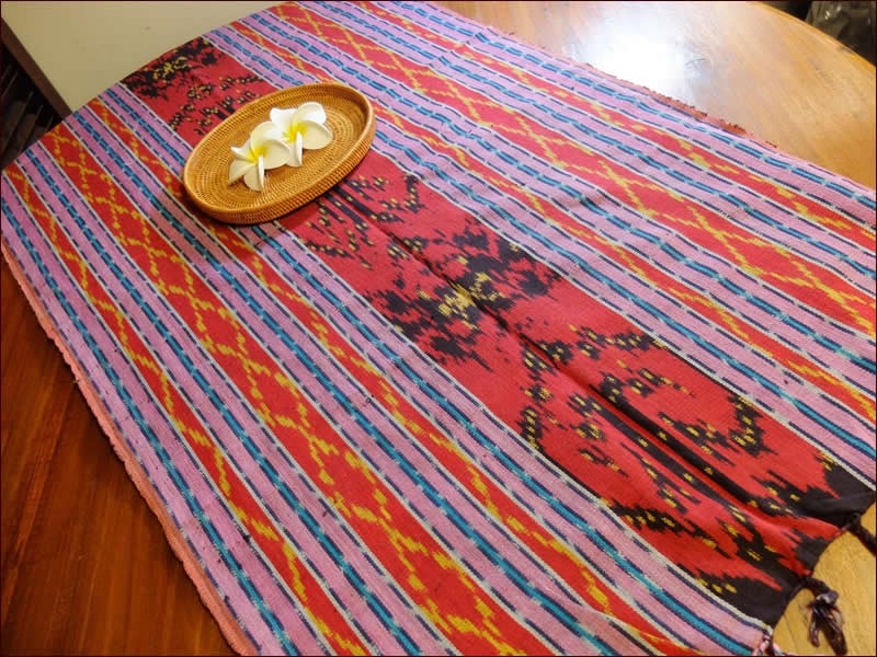イカット ジャワイカット ５０ｘ１００ｃｍ−００６ アジアン雑貨 布 織物 テーブルランナー テーブルセンター タペストリー