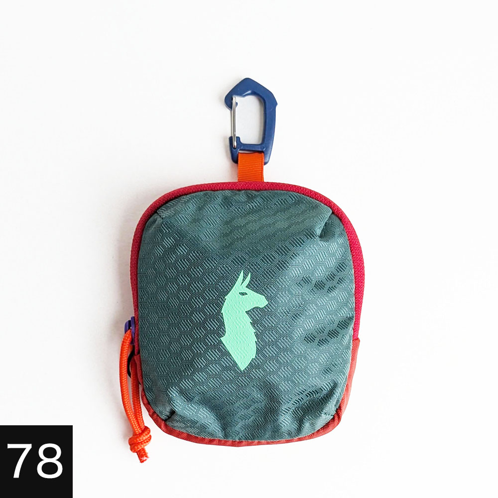 cotopaxi トラベルポーチ グレー マルチカラー cotopaxi（コトパクシ） 【色が選べる】 マルチポーチ カラビナ付き