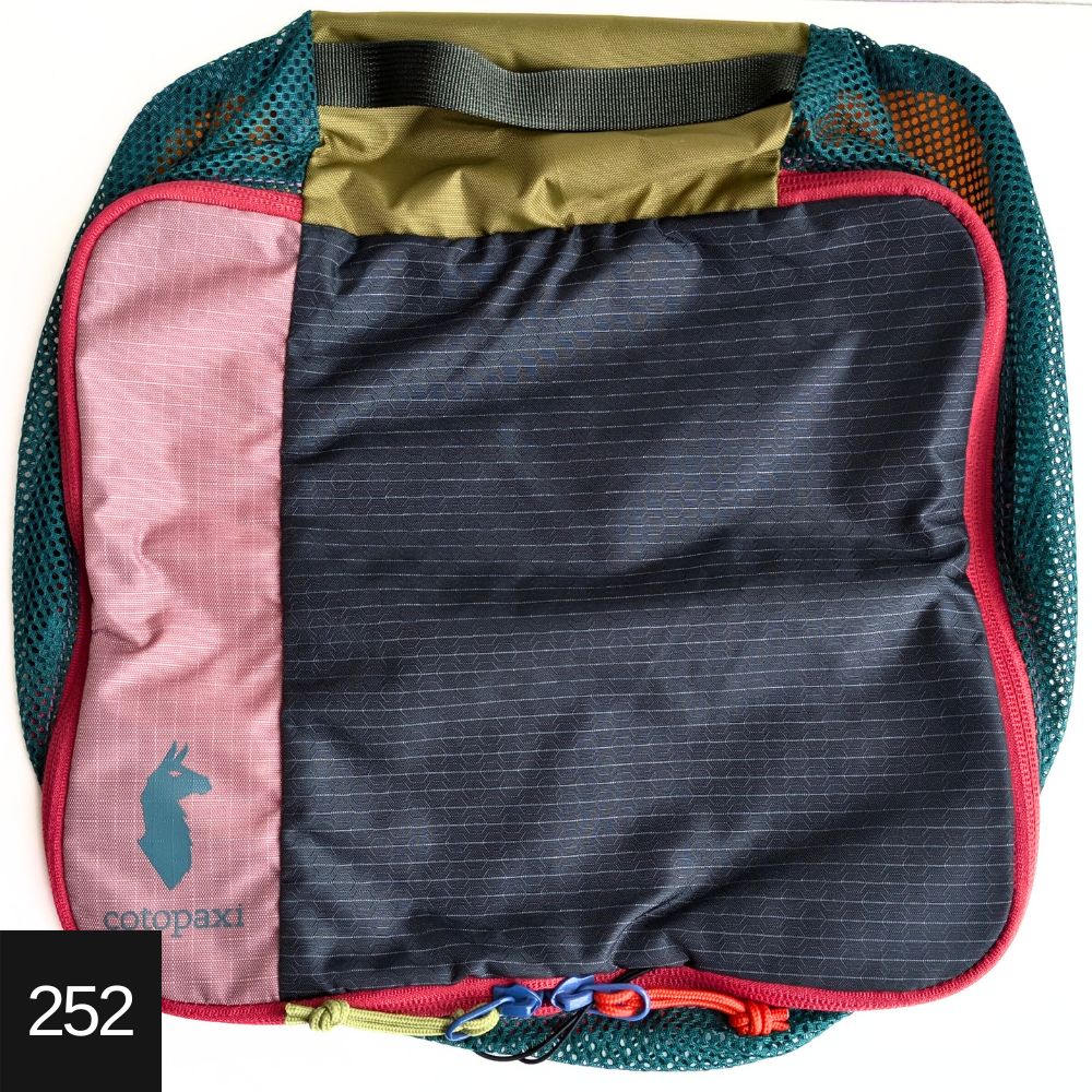 cotopaxi（コトパクシ） ポーチ COTOPAXI CUBO 10L TRAVEL CUBE DEL