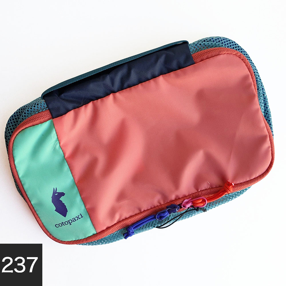cotopaxi（コトパクシ） 爆買 ポーチ COTOPAXI CUBO 3L TRAVEL CUBE