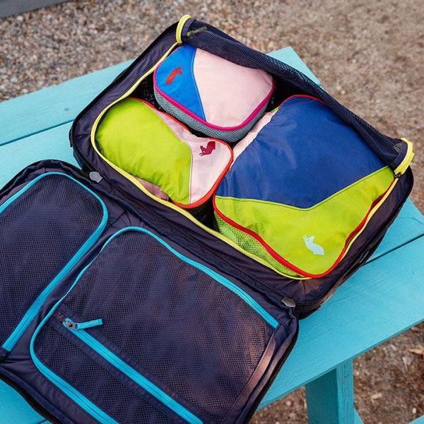 cotopaxi（コトパクシ） 爆買 ポーチ COTOPAXI CUBO 2L TRAVEL CUBE