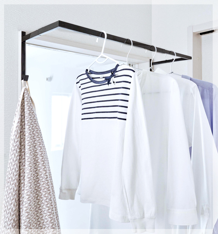 tower 伸縮浴室扉前物干しハンガー タワー