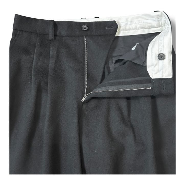 THE DAY DAY（ザ デイ）WOOL CASHMERE 2 TUCK WIDE PANTS [D25MS-04001