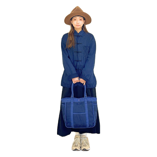 バッグ classic bag Gearpack No. 4 | Vintage Black Leather Crossbody Bag | Ghurka
