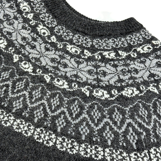 White Mountaineering (ホワイトマウンテニアリング) ROUND YORK FAIR ISLE SWEATER BLACK