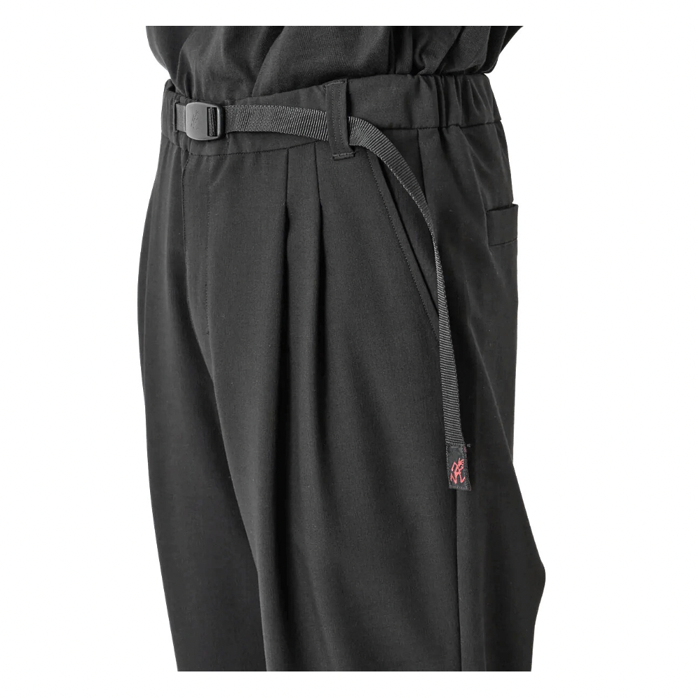 WHITE MOUNTAINEERING（ホワイトマウンテニアリング） ×GRAMICCI 2TUCK
