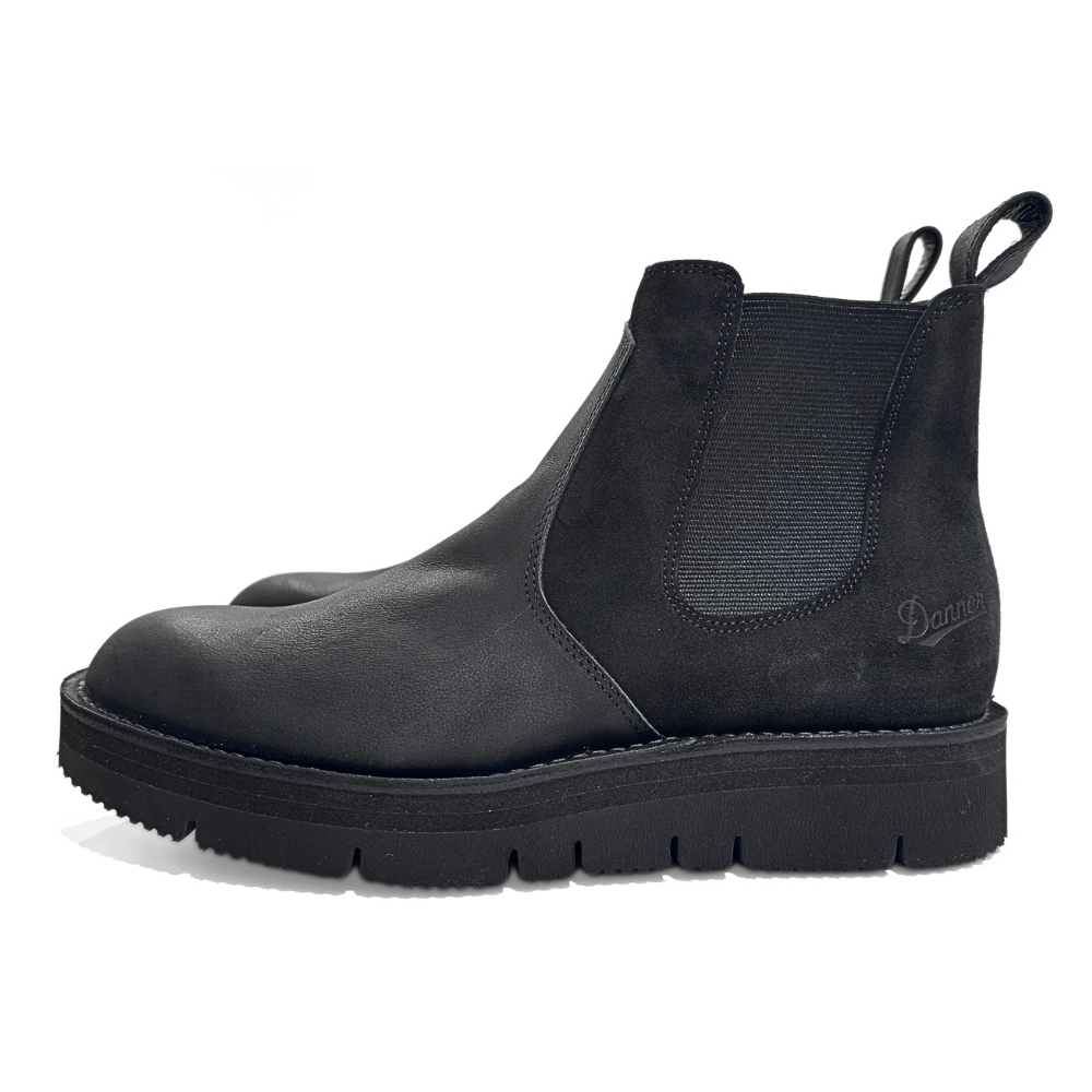 WHITE MOUNTAINEERING（ホワイトマウンテニアリング 