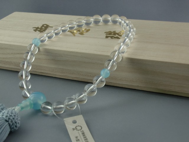 本水晶シーブルーカルセ入【数珠・女性用】2