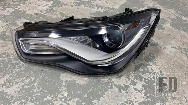 【並行輸入品】アウディ A1用 LEDヘッドライト DRL デイタイムランニングライト ウィンカーORIOS PARA AUTOの画像