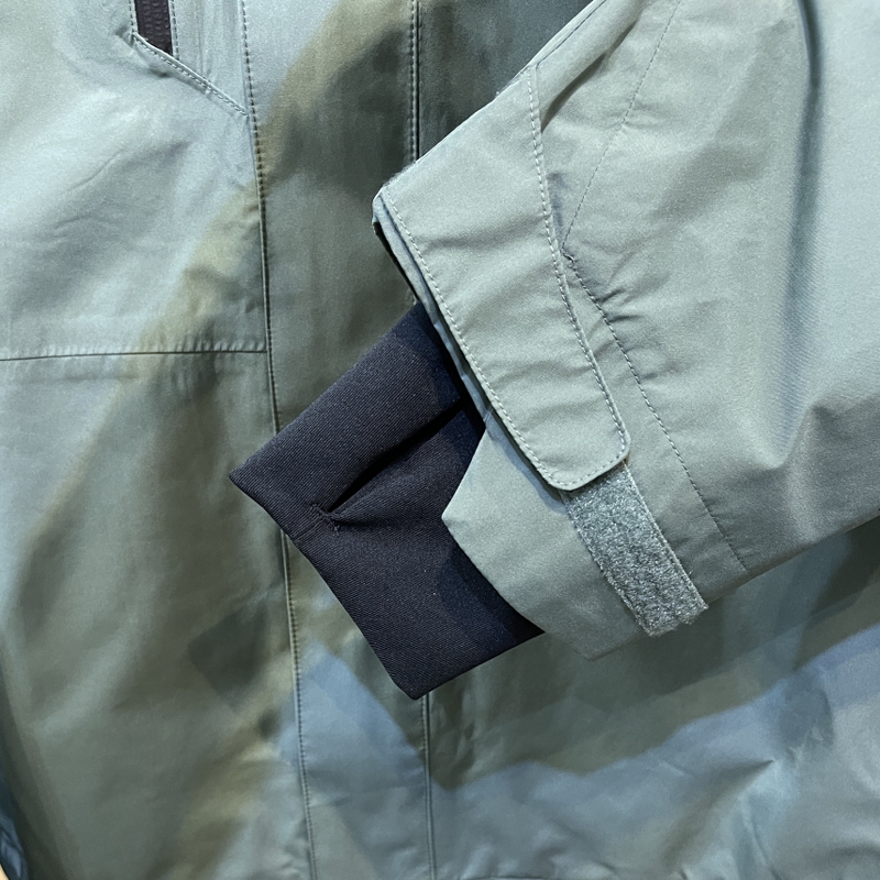 686（シックスエイトシックス） 【アウトレット】24-25 686 GORE-TEX