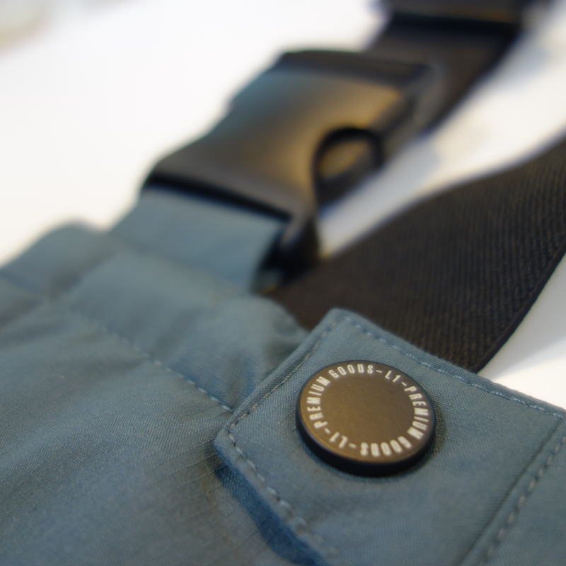 L1 〇 AFTERSHOCK BIB PNT Slate XLサイズ メンズ スノーボード