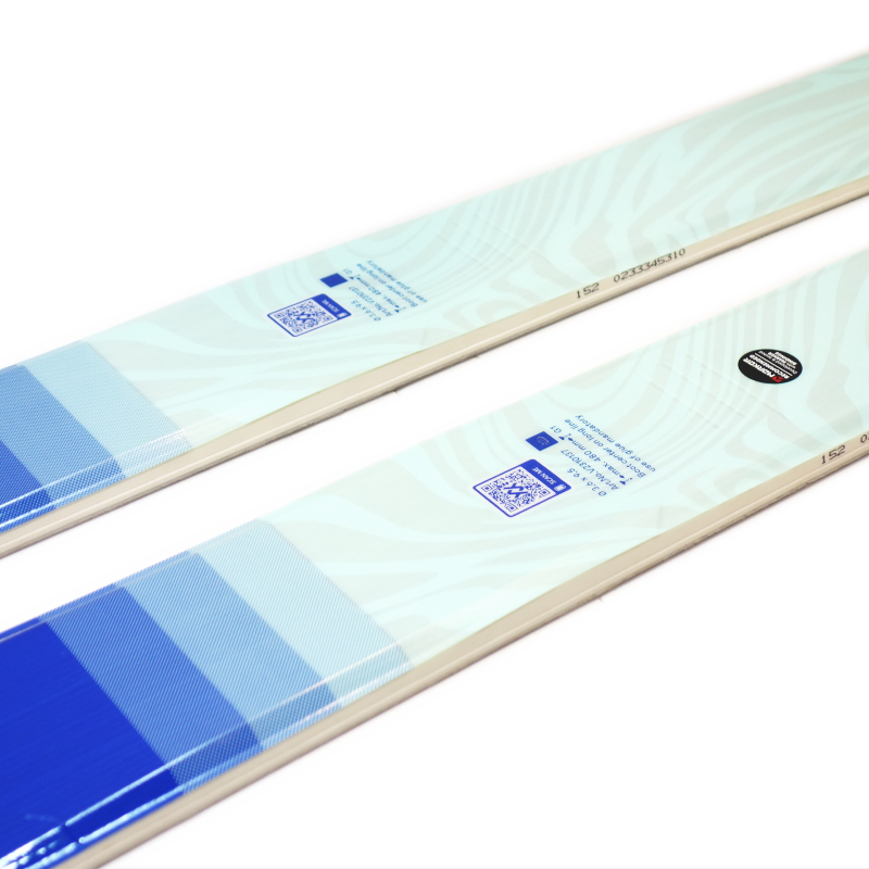 [センター幅86mm 152cm]VOLKL BLAZE 86W+SQUIRE 11 型落ち旧モデルスキー板セット フリースキーの画像