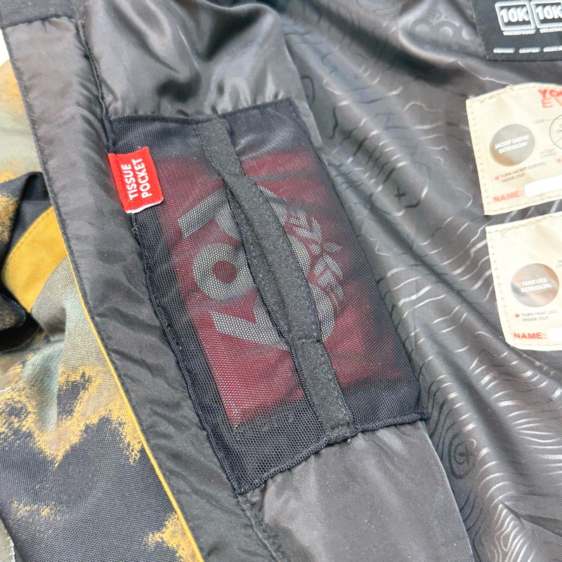 【OUTLET】24 ジュニア[Mサイズ] 686 SHAZAM ONE-PIECE BREEN NEBULA COLORBLOCK 子供 スノーボード スキー スノボ ワンピース 正規品 | 686 | 07