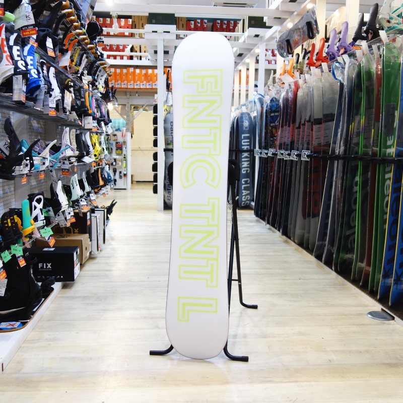 24-25 FNTC TNT L YELLOW GREEN+NIDECKER MUON-X メンズ スノーボード2