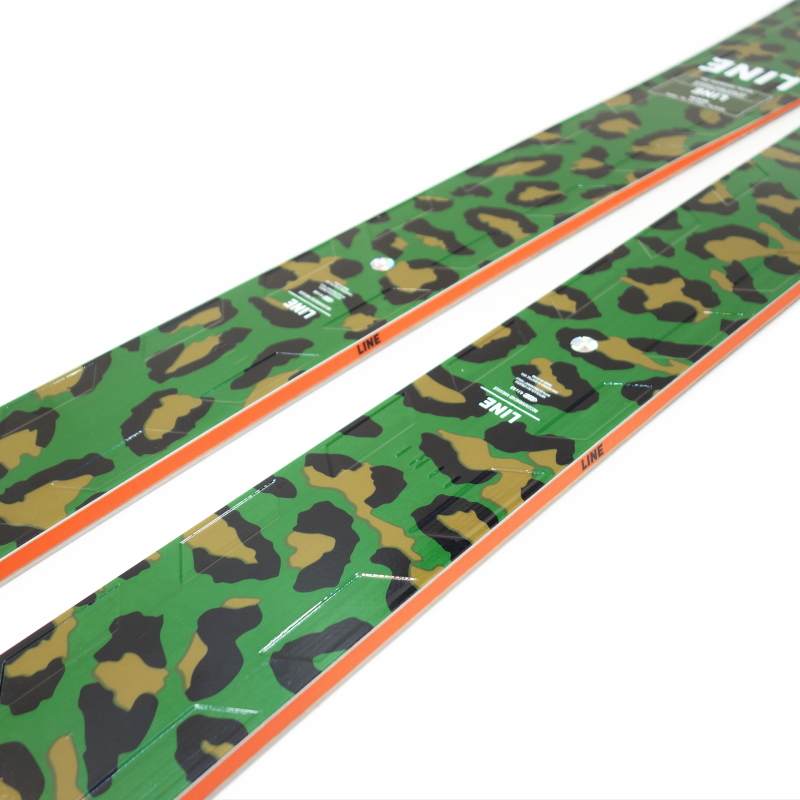 [センター幅96mm 163cm]LINE OPTIC 96 カラー:CAMO+XPRESS 10 GW ワンタッチ調整ビンディング付 型落ち旧モデルスキー板セット セミファットスキー フリースキー |  | 02