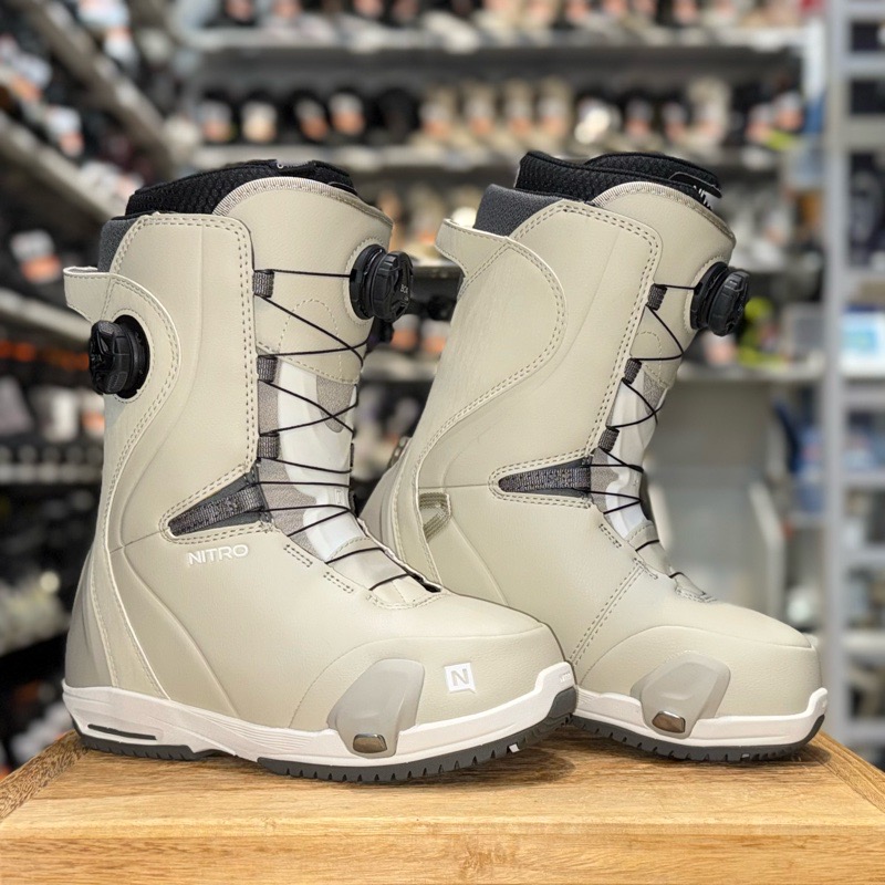レディース バインディング ブーツ 2点セット アウトレット 25-26 NITRO STEP ON+OUTLET 24.5cm DYNASTY BOA カラー:SAND ナイトロ スノーボード |  | 03