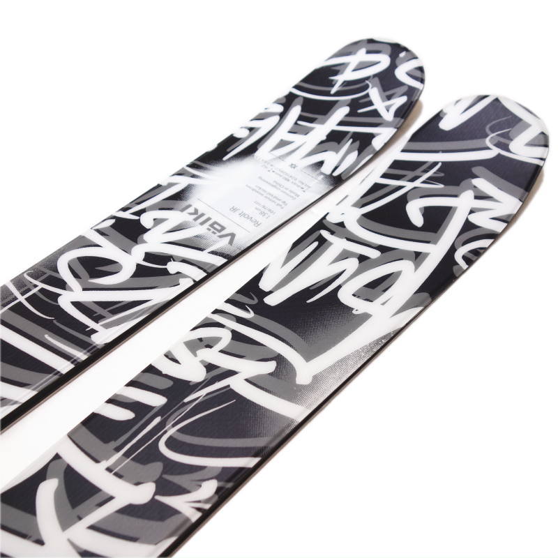 Völkl Revolt ツインチップスキー 138cm VOLKL（フォルクル） [センター幅76mm 138cm]VOLKL REVOLT JUNIOR PARK