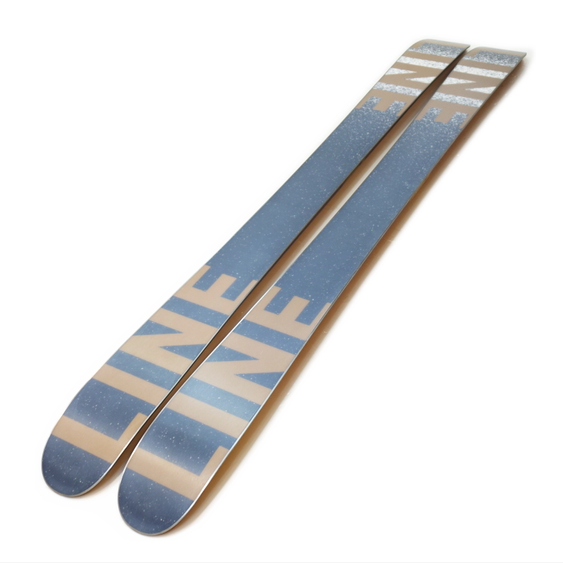 【お値下】【子どもも使えるファット】Line Bacon 145cm スキー板 お値下】【子どもも使えるファット】Line Bacon 145cm スキー板 【公式