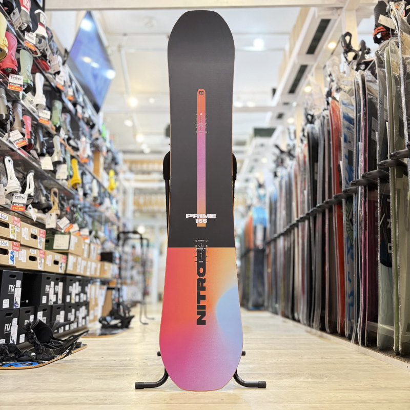 即納】メンズ スノーボード 板 152cm NITRO PRIME CHROMA ナイトロ