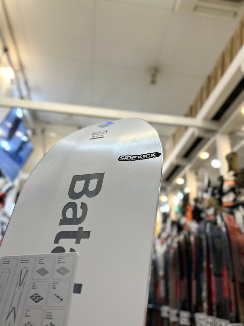 即納】メンズ スノーボード 板 157cm Bataleon CAMELEON バタレオン