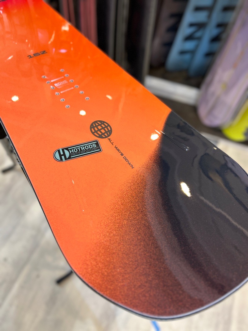 即納】メンズ スノーボード 板 158cm ROME RAVINE ロームラヴィーン 25