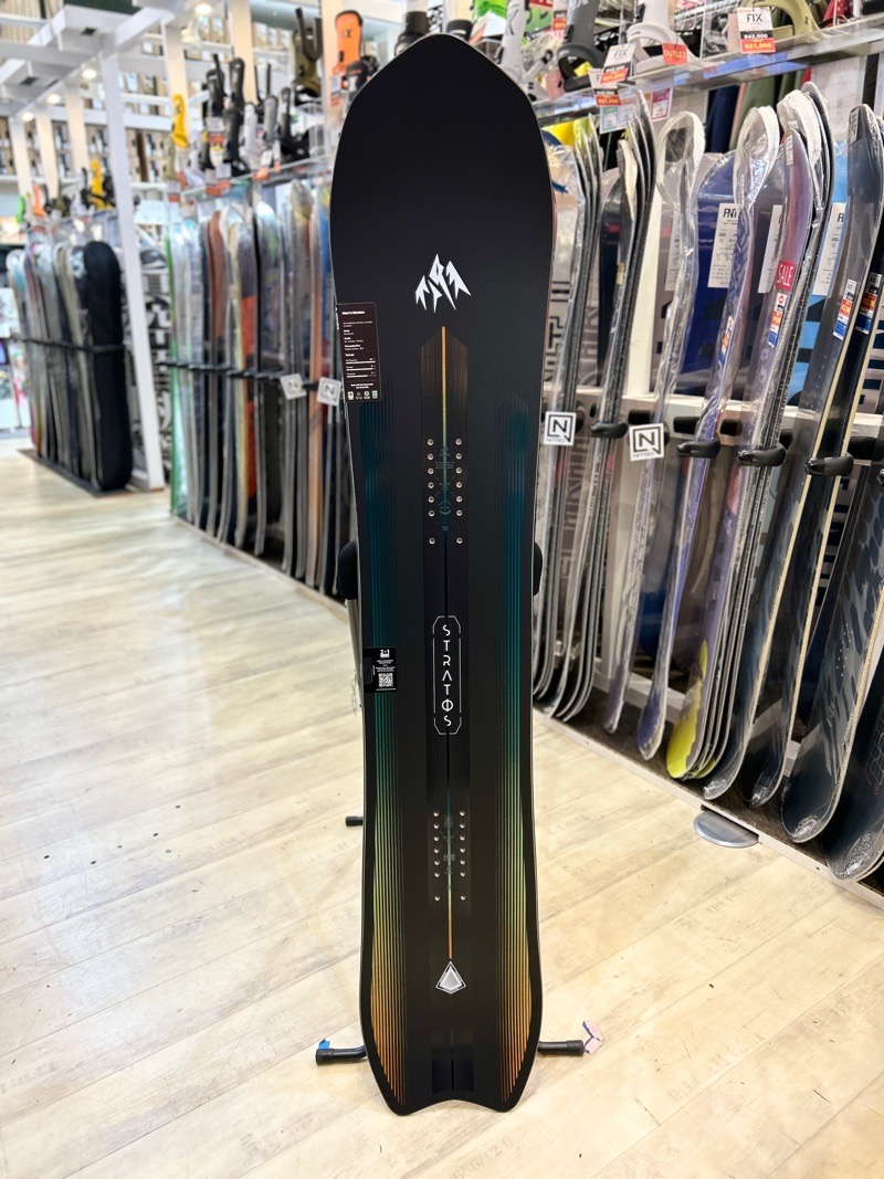 即納】 メンズ スノーボード 板 159cm JONES M's Stratos ジョーンズ