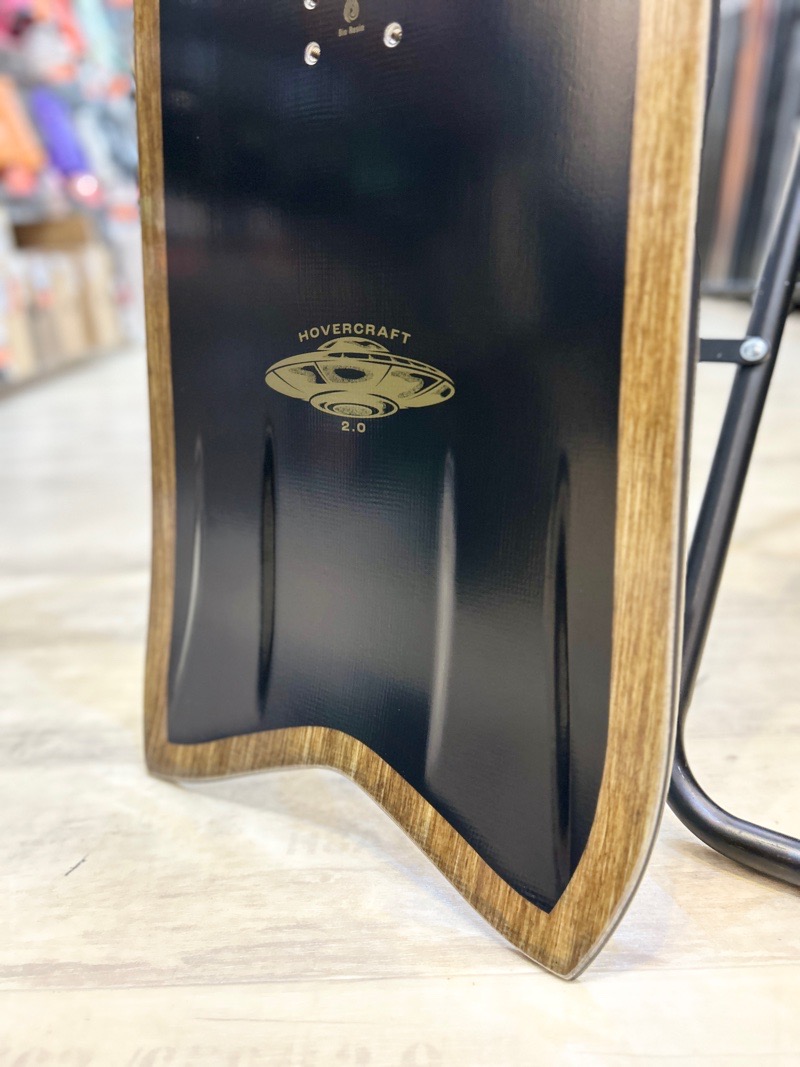 即納】 メンズ スノーボード 板 156cm JONES Hovercraft 2.0 Far East