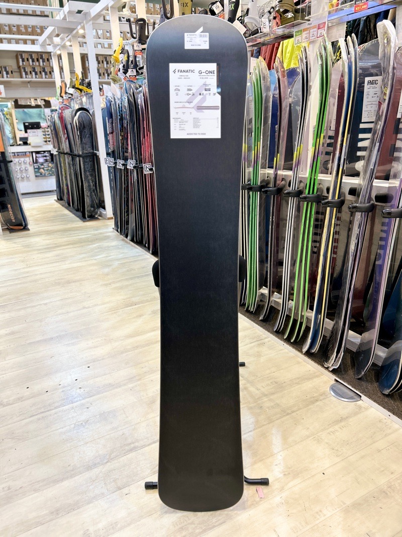 即納】メンズ スノーボード 板 160cm FANATIC G-ONE ファナティック