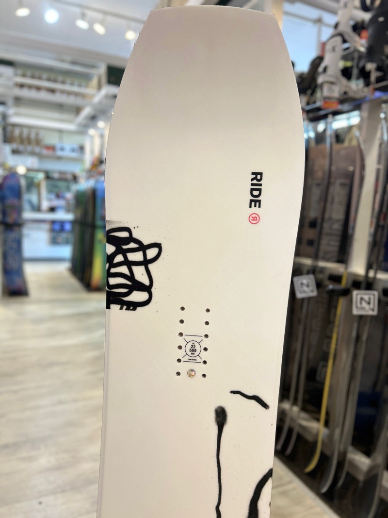 メンズ スノーボード 板 型落ち 旧モデル 148cm RIDE SUPERPIG SMALL