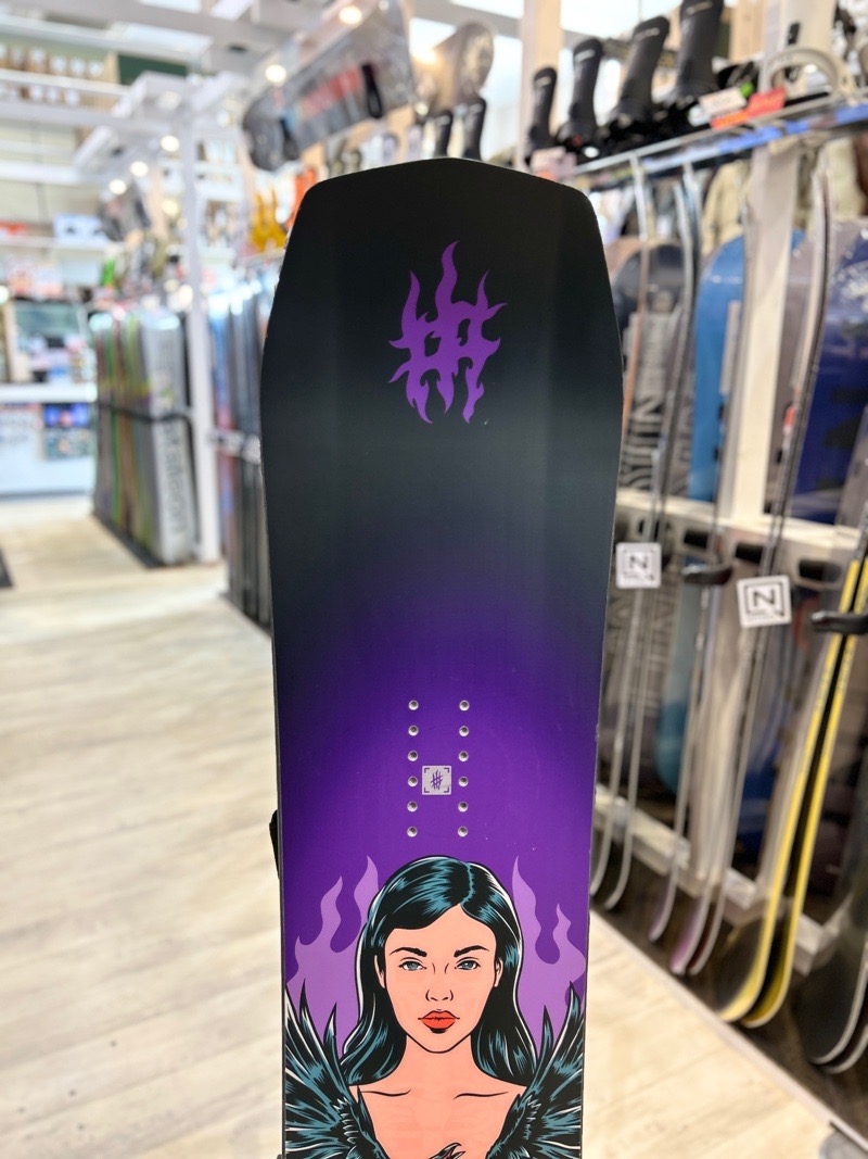 ラスト1点】メンズ スノーボード 板 型落ち YES EIKI 148cm 24-25