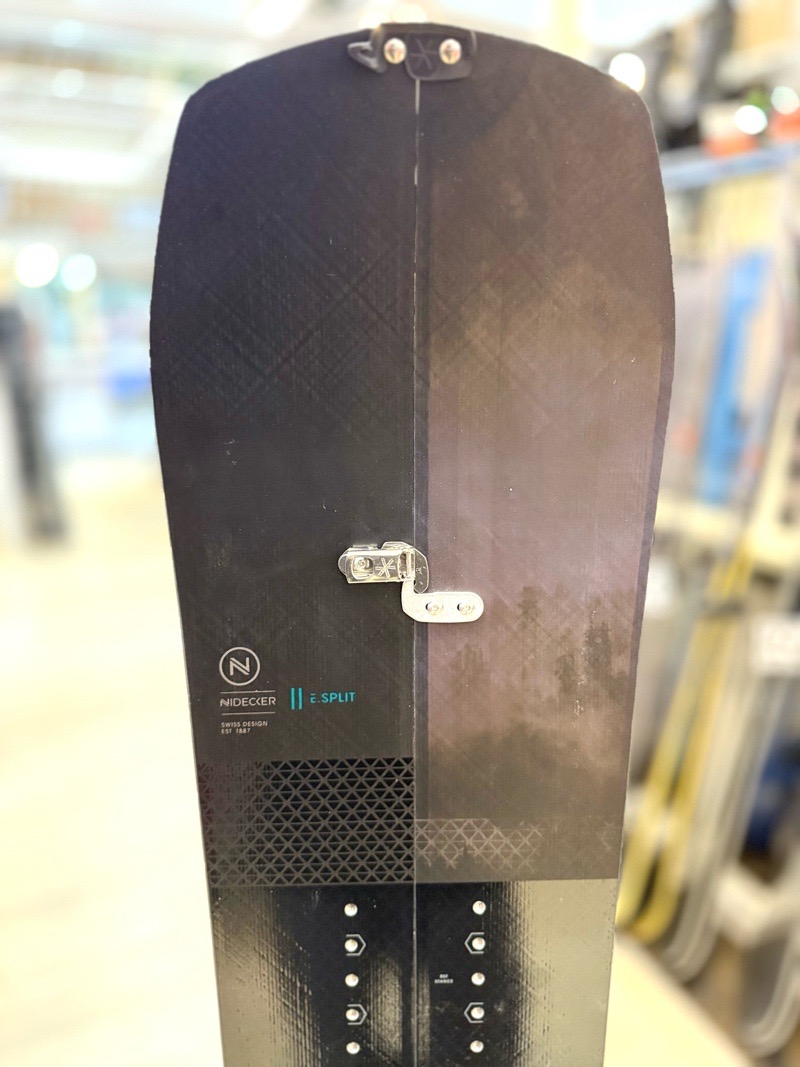 ラスト1点】 スノーボード OUTLET 25 NIDECKER ESCAPE SPLIT