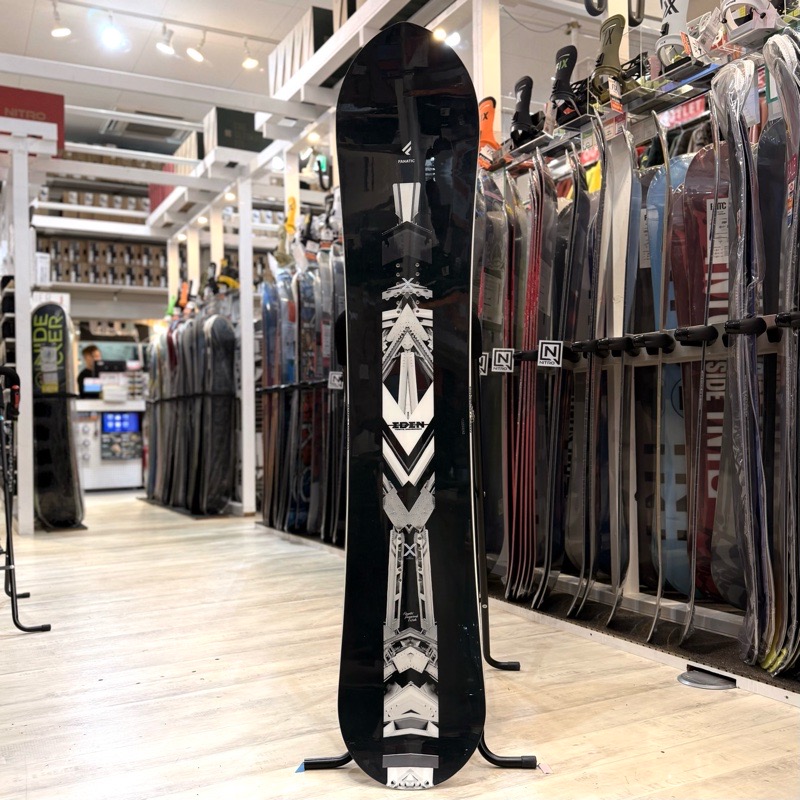 【即納】メンズ スノーボード 板 型落ち 旧モデル 153cm FANATIC EDEN ファナティック エデン 24-25 オールラウンド キャンバー |  | 02