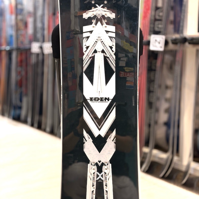 【即納】メンズ スノーボード 板 型落ち 旧モデル 153cm FANATIC EDEN ファナティック エデン 24-25 オールラウンド キャンバー |  | 04