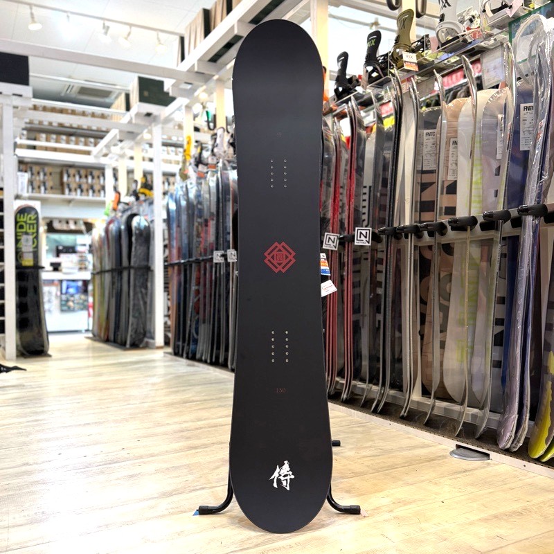 眞空雪板等THE SAMURAI Kuro152スノーボード侍ブラック黒ケース付 眞空