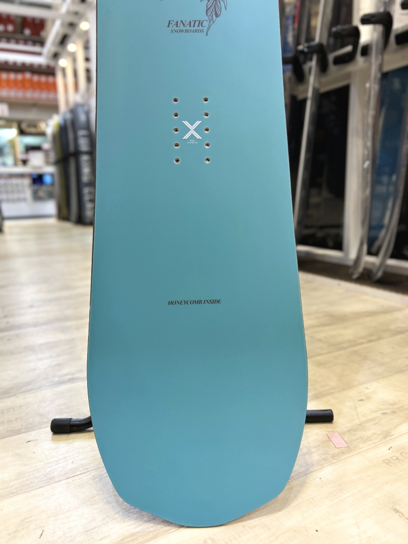 スノーボード 板 型落ち メンズ 23-24 FANATIC BT 150cm