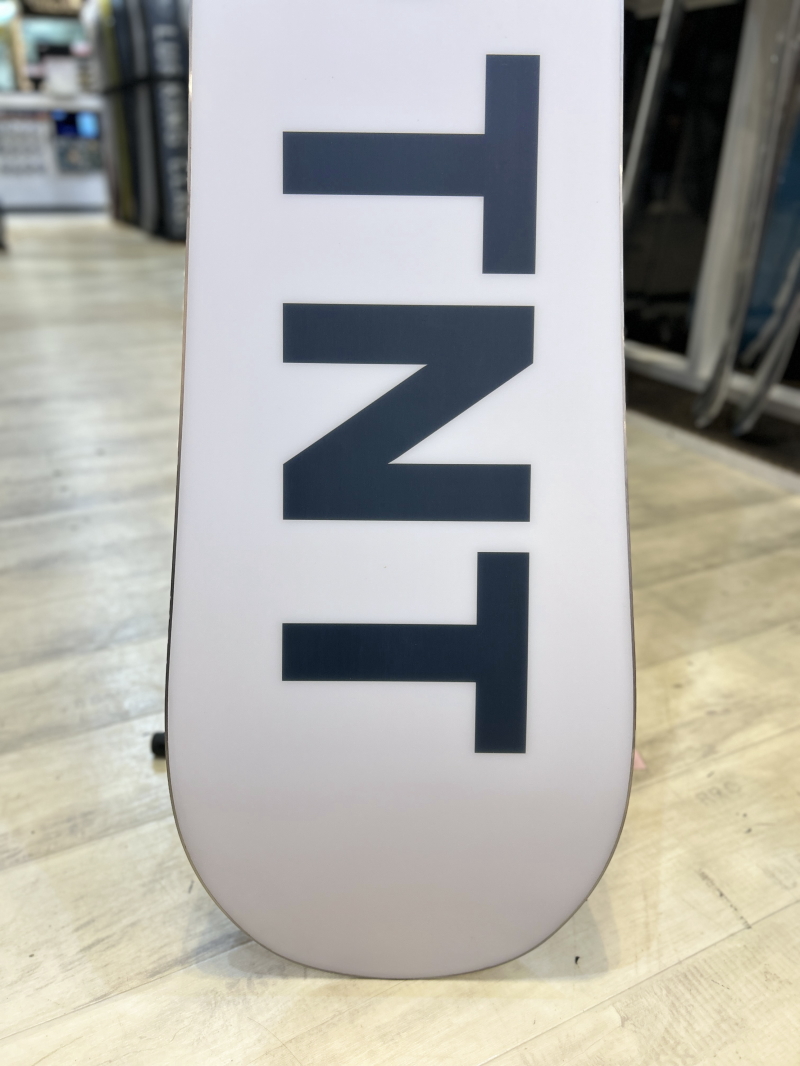 スノーボード 板 型落ち メンズ 23-24 FNTC TNT L WHITE 157cm エフ